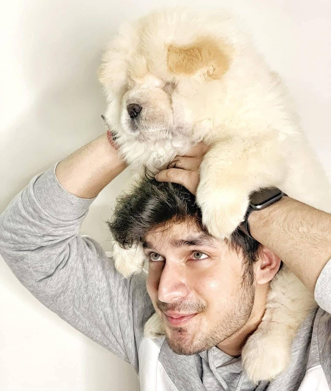 Happy Doggiewale customer with puppy